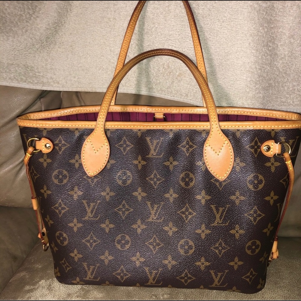 Louis Vuitton neverfull Pm